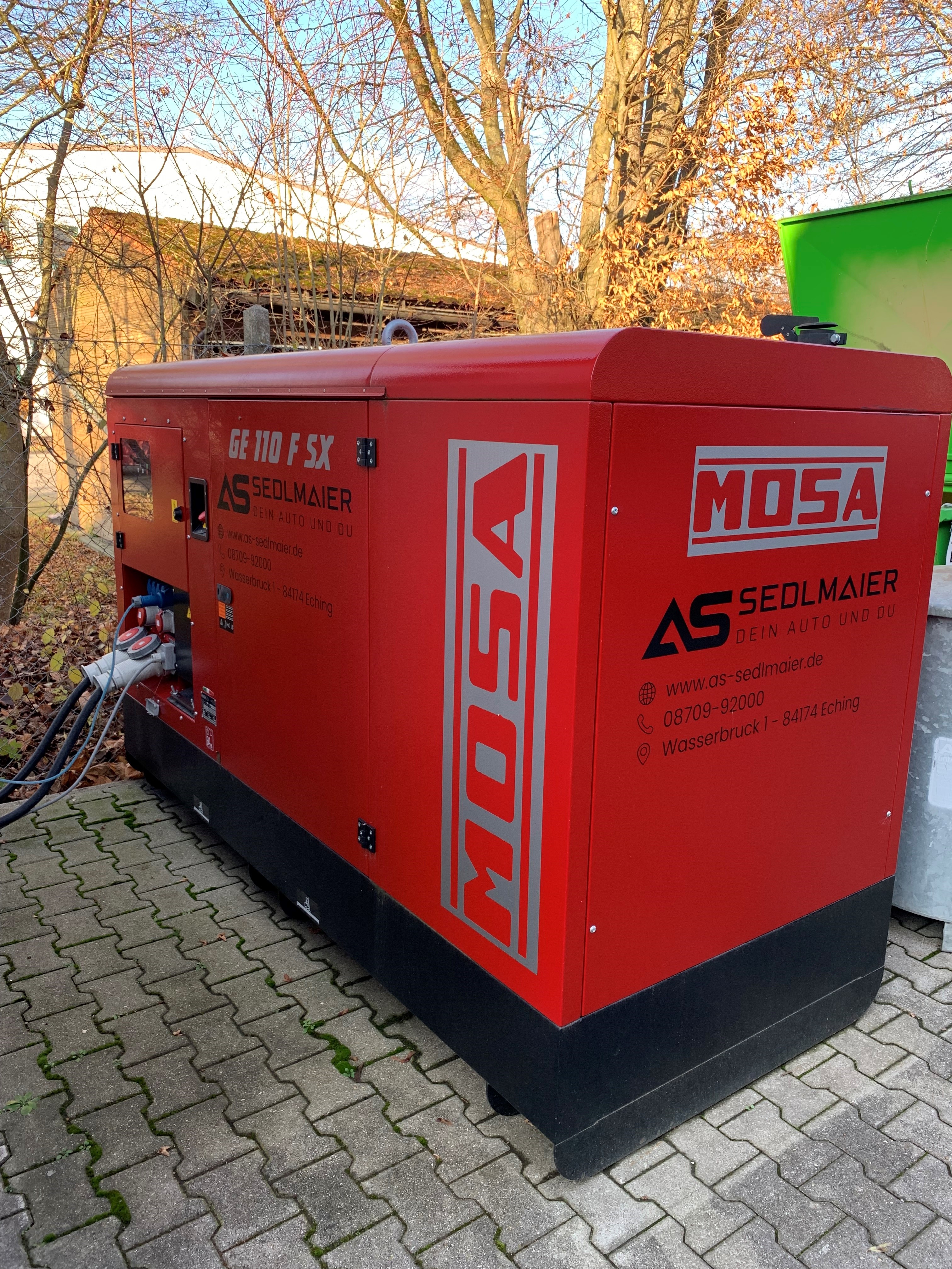zu sehen ist ein Notstromaggregat
